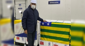 Saúde garante que doses são suficientes para as duas aplicações em Goiás